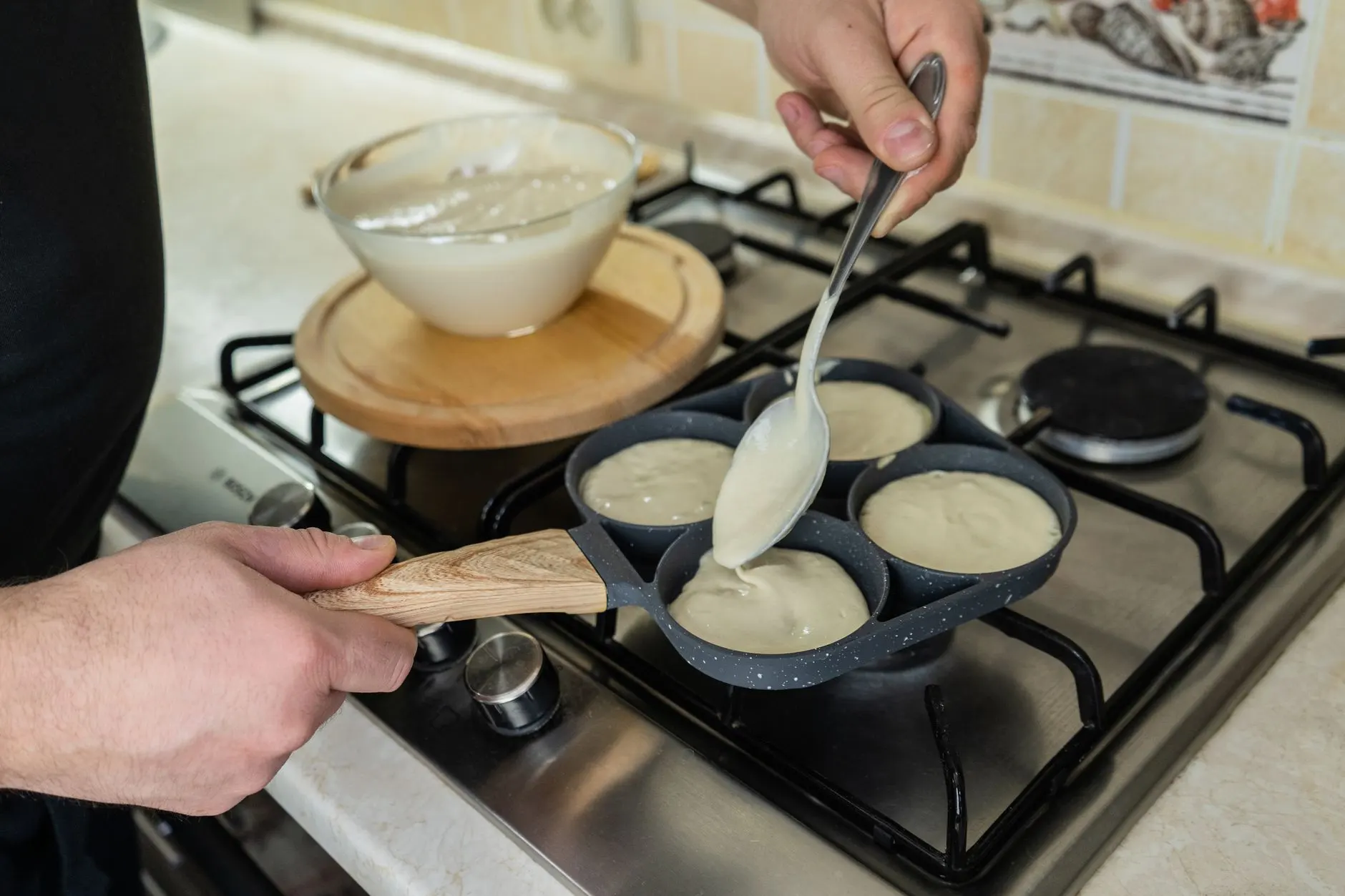 不粘锅涂层技术解析:从材料工艺看厨房锅具的耐用性与安全性正文配图 1